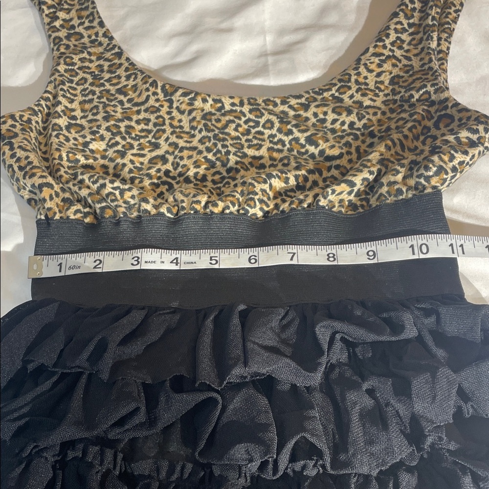 Freeway Leopard Print Ruffle Mini Dress with elastic band waist. Size SMALL - Picture 5 of 10
